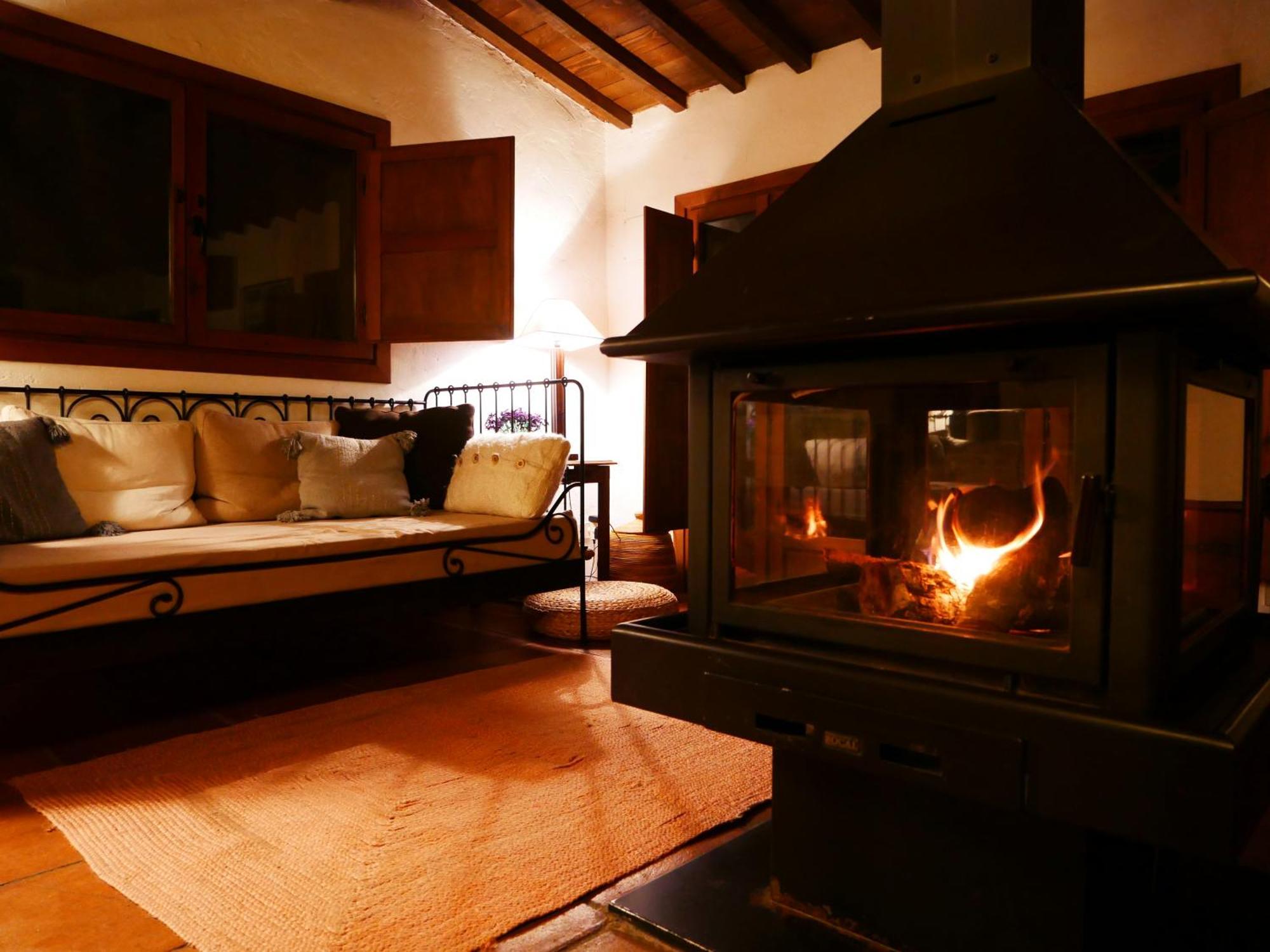 Casa Corazon De Piedra En El Rio Dulce Guest House Aragosa Екстериор снимка