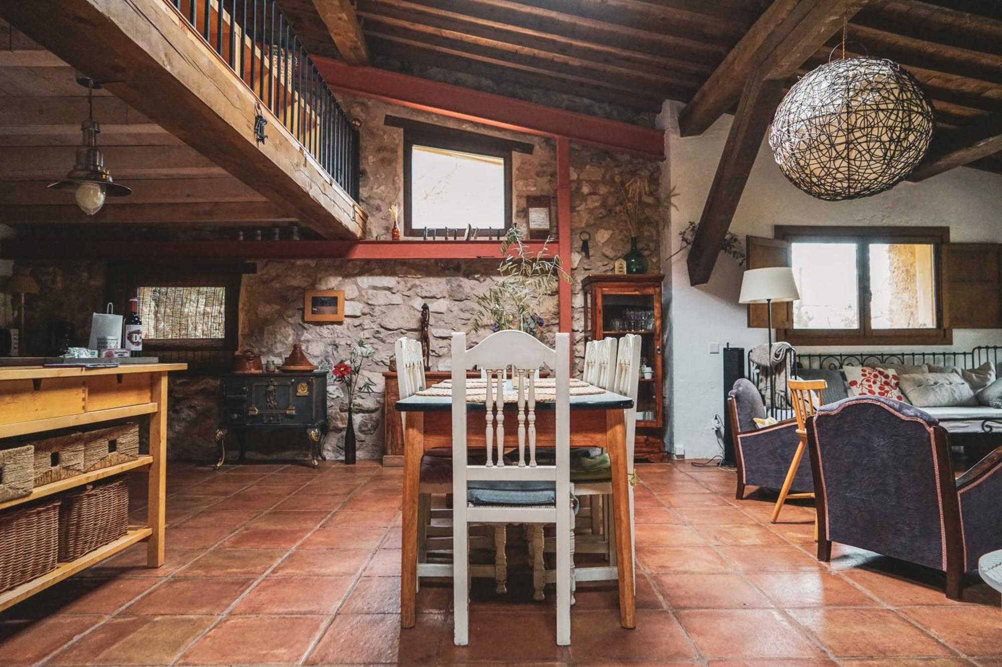 Casa Corazon De Piedra En El Rio Dulce Guest House Aragosa Екстериор снимка